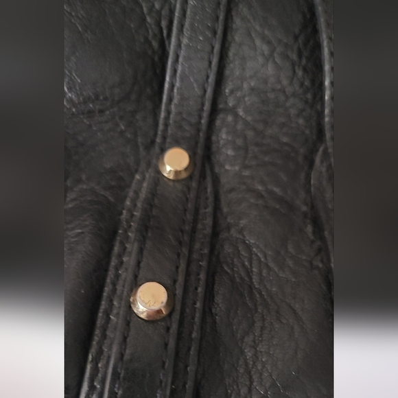 Michael Kors Black Leather Pebbled Purse Gold Hardware Studded Buckles Euc Clean - Picture 4 of 16